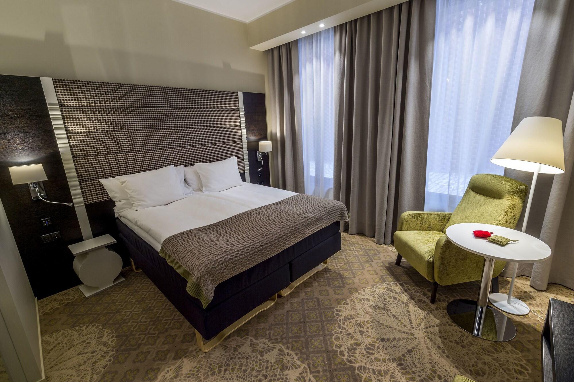 Lydia Hotel Tartu Ngoại thất bức ảnh