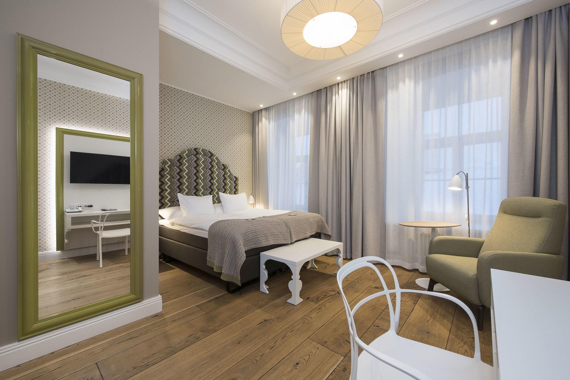 Lydia Hotel Tartu Ngoại thất bức ảnh