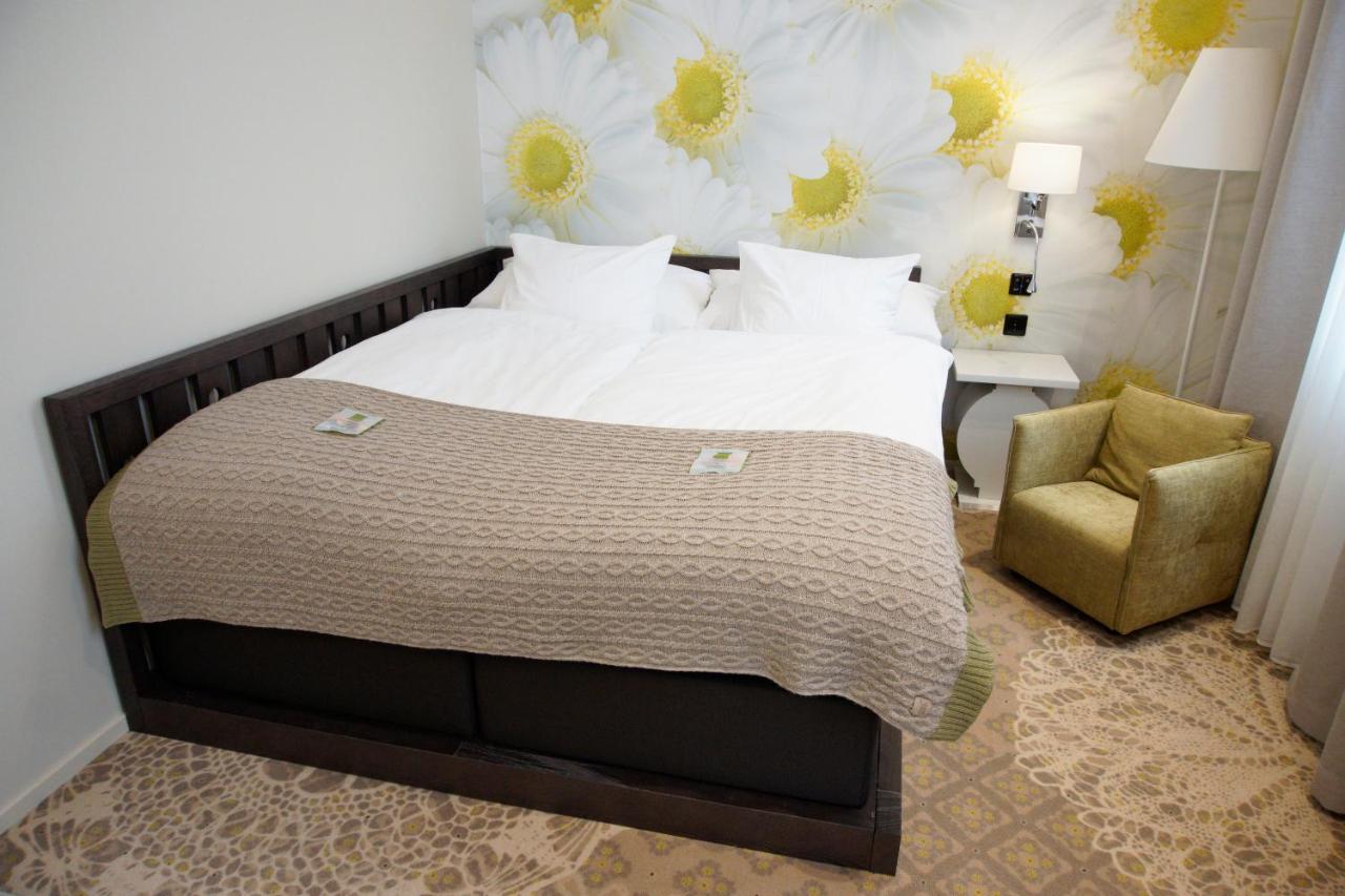 Lydia Hotel Tartu Ngoại thất bức ảnh