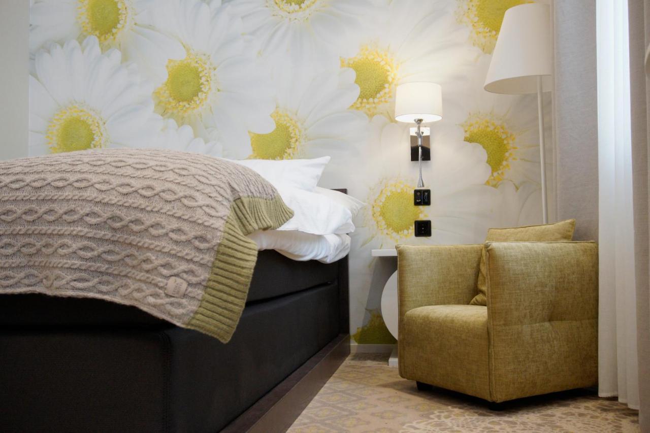 Lydia Hotel Tartu Ngoại thất bức ảnh