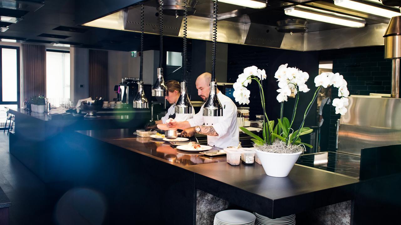 Lydia Hotel Tartu Ngoại thất bức ảnh